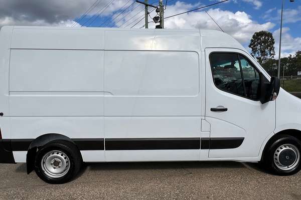 2018 Renault Master MWB MID X62 MY17
