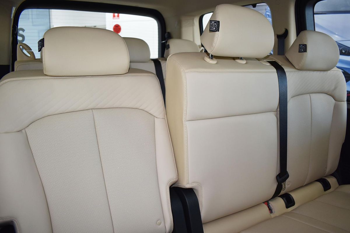 2024 Hyundai STARIA Highlander US4.V3