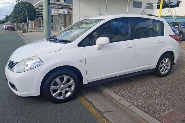 2006 Nissan Tiida ST-L C11