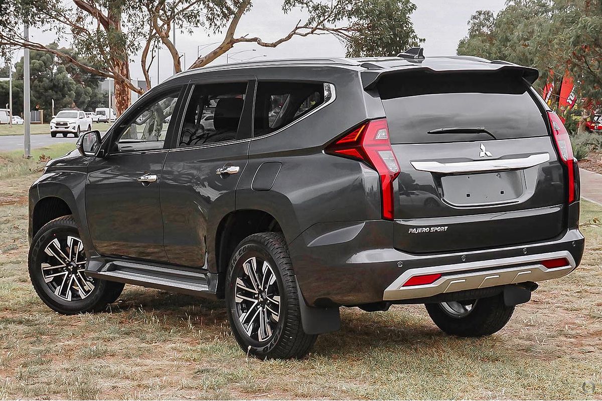 2024 Mitsubishi Pajero Sport GLS QF