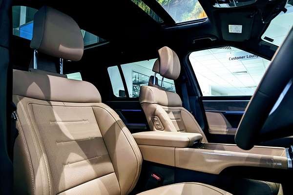 2024 Hyundai Santa Fe Hybrid Calligraphy MX5.V1