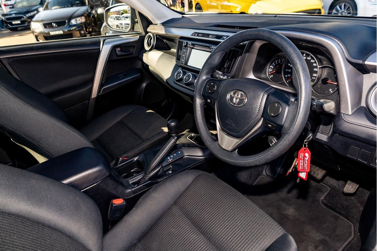 2017 Toyota RAV4 GX ZSA42R