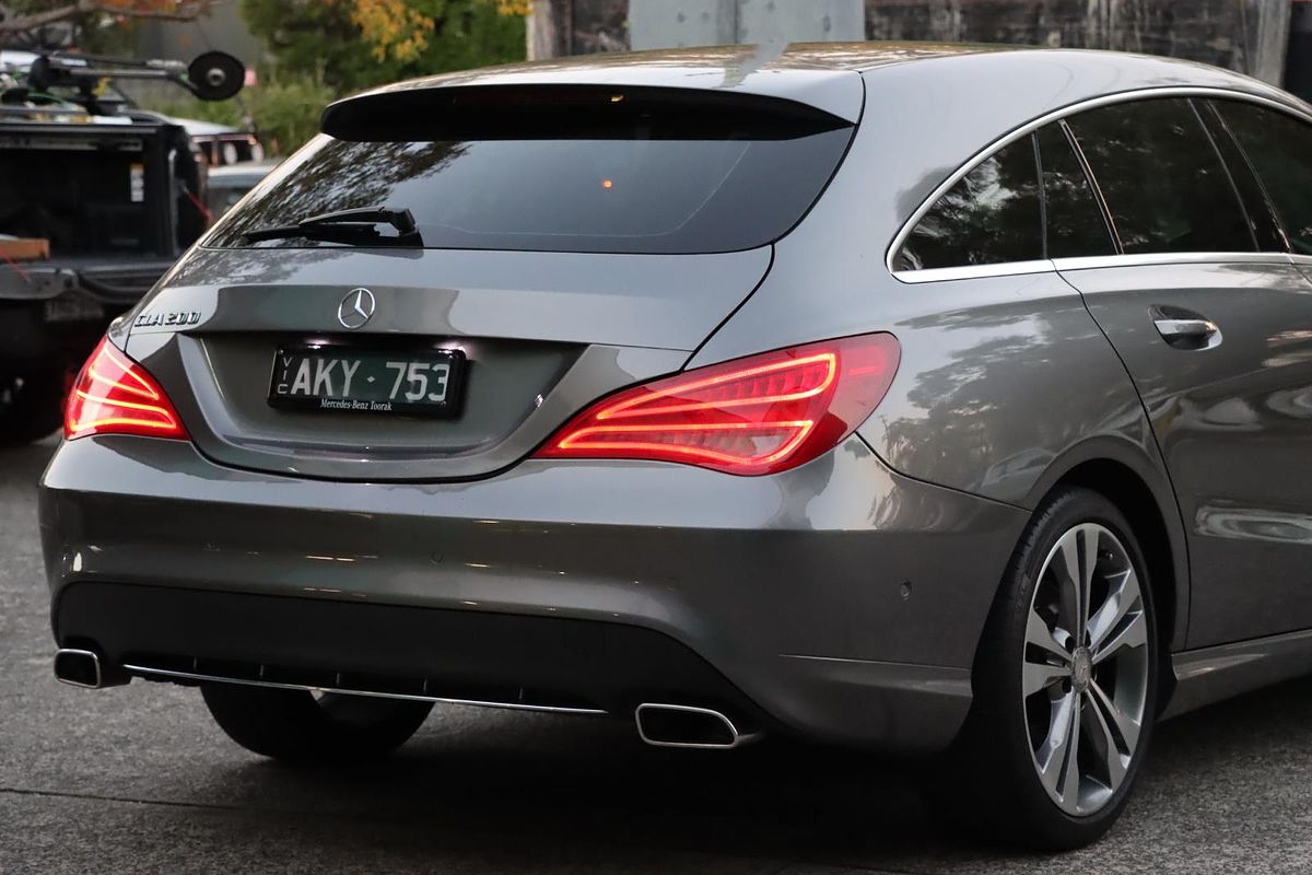 2015 Mercedes Benz CLA-Class CLA200 X117