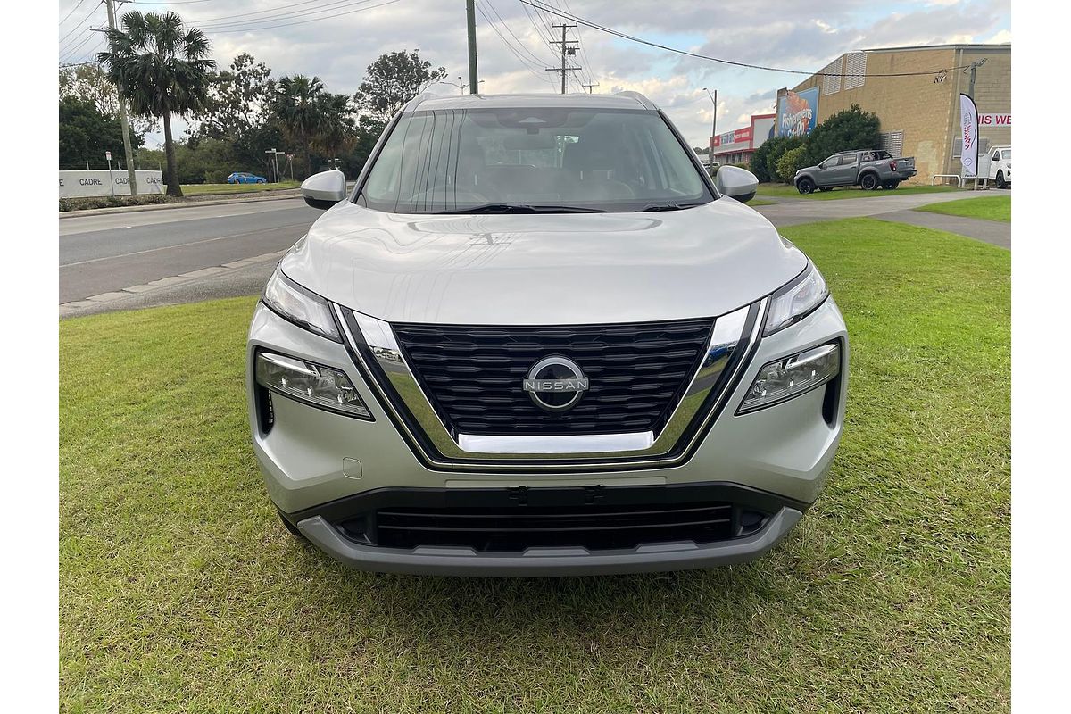 2023 Nissan X-TRAIL ST T33