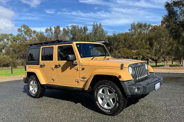 2014 Jeep Wrangler Unlimited Freedom JK