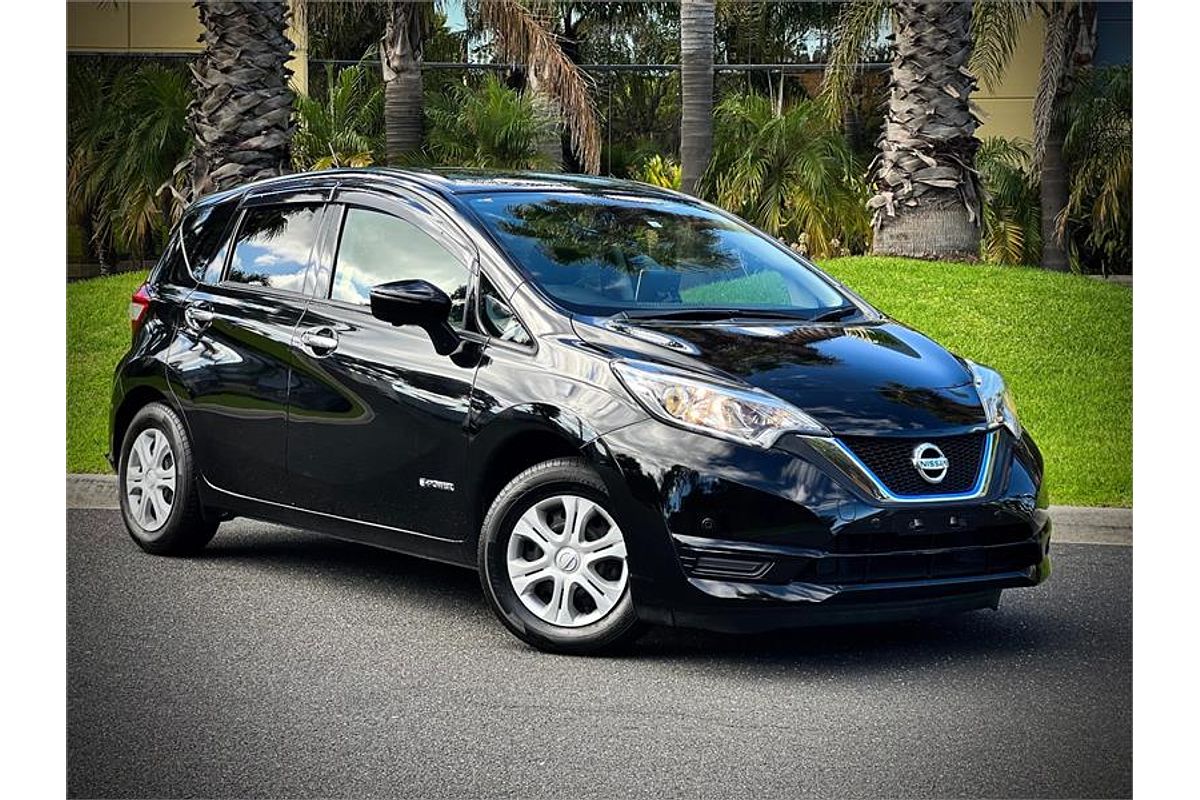 2017 Nissan NOTE ePOWER (HYBRID) HE12