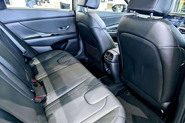 2024 Hyundai i30 Premium CN7.V2