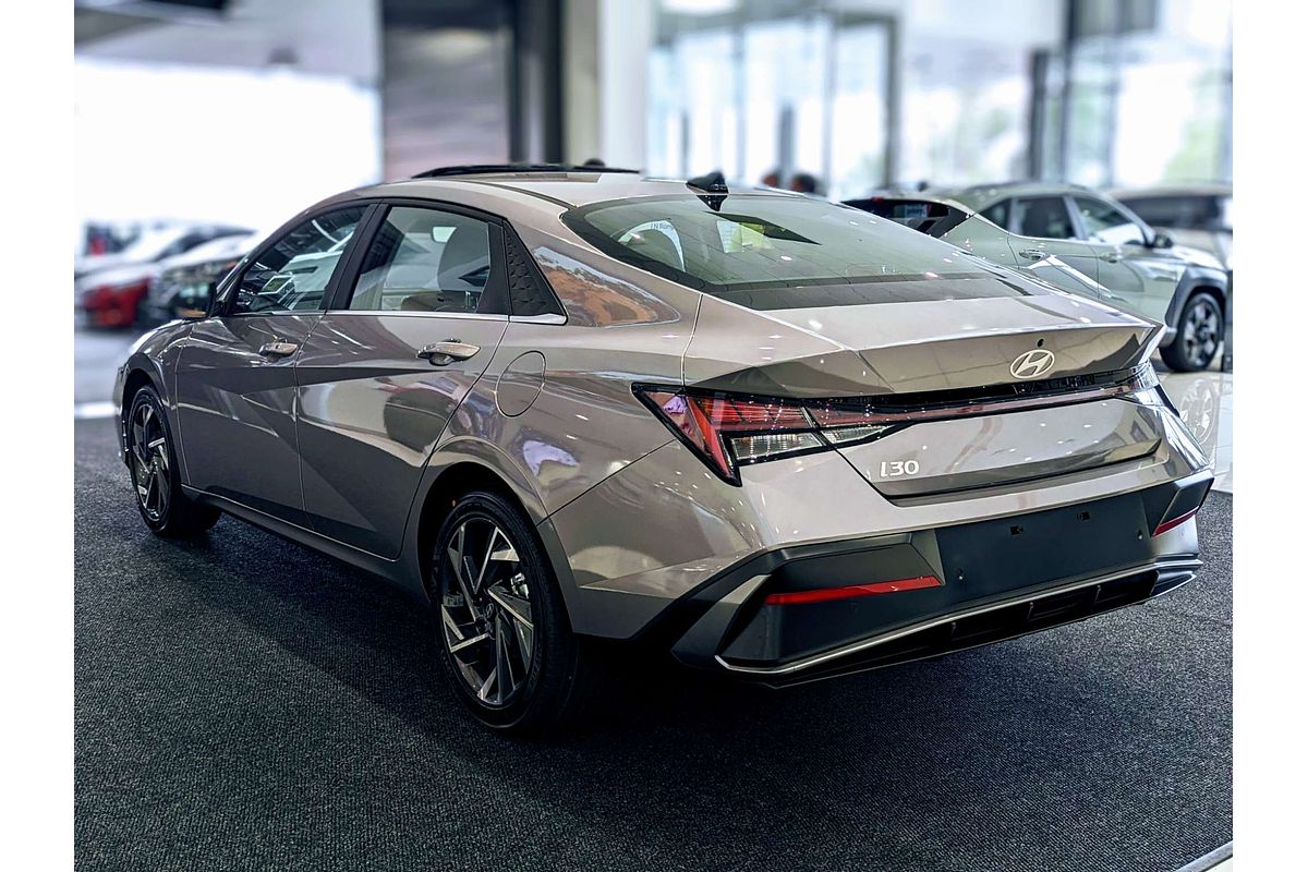 2024 Hyundai i30 Premium CN7.V2