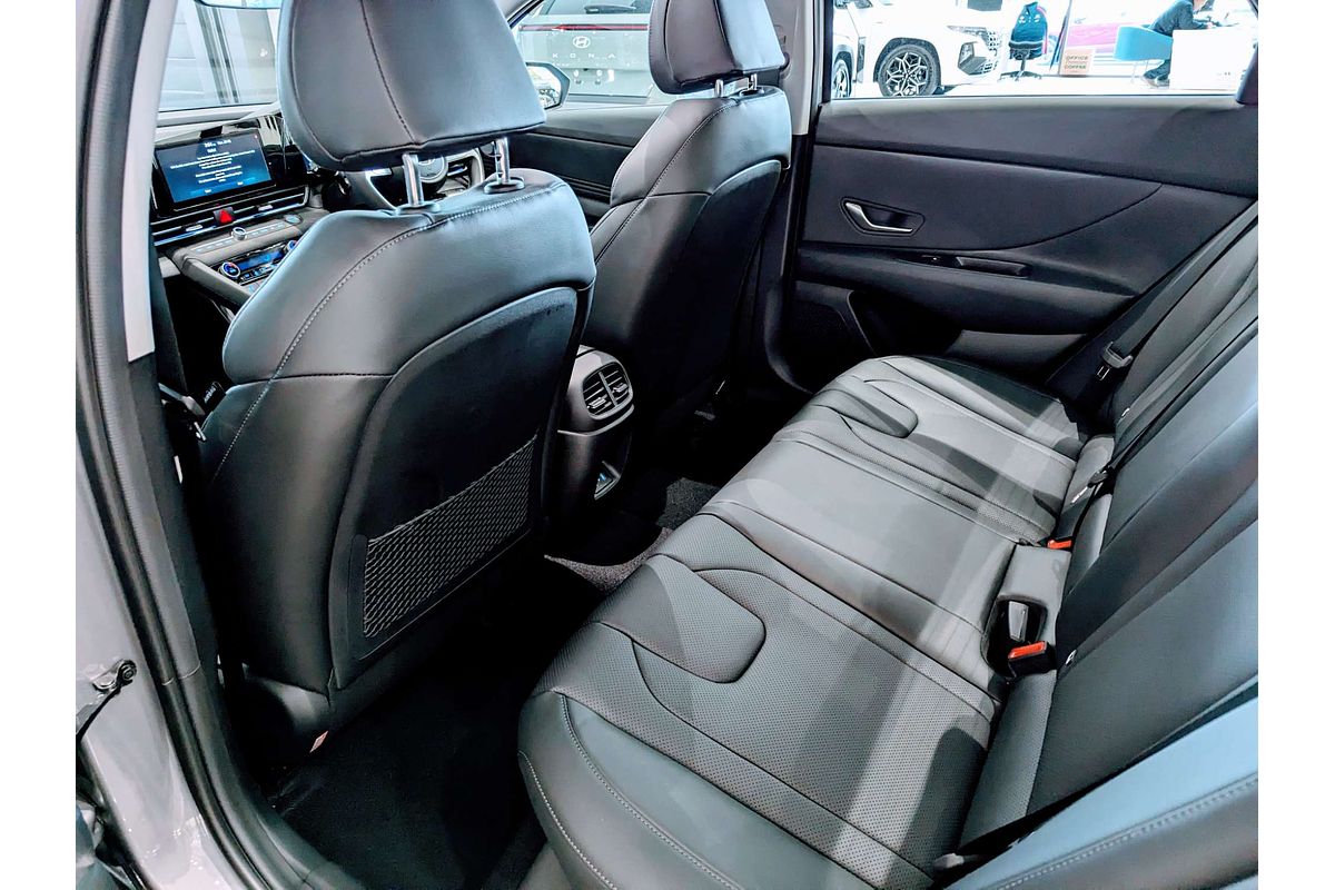 2024 Hyundai i30 Premium CN7.V2