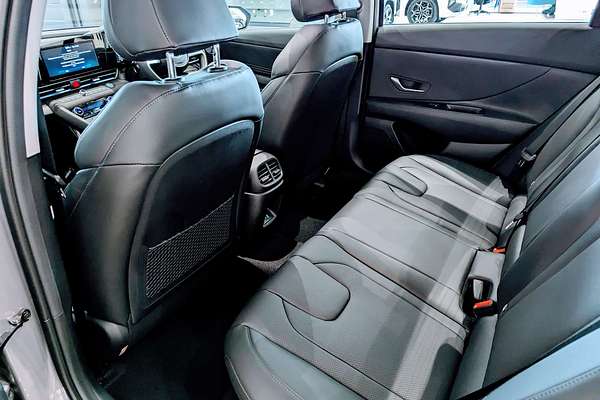 2024 Hyundai i30 Premium CN7.V2