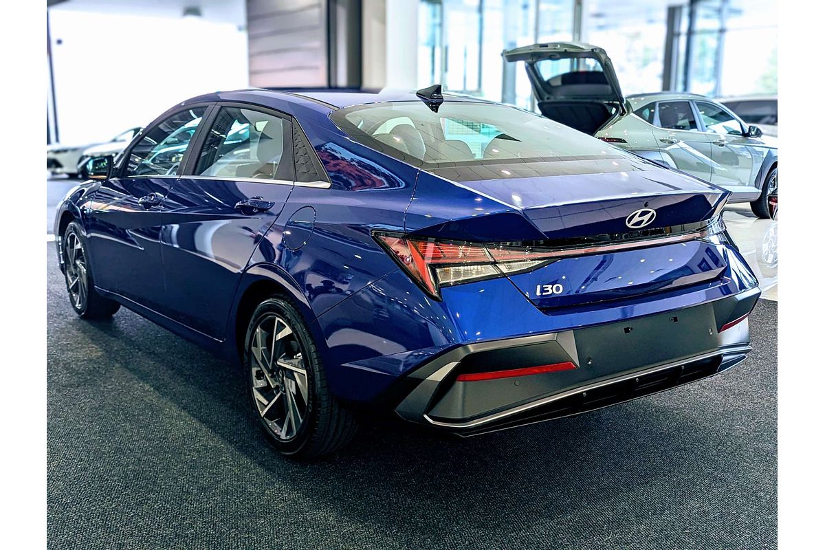 2024 Hyundai i30 Premium CN7.V2