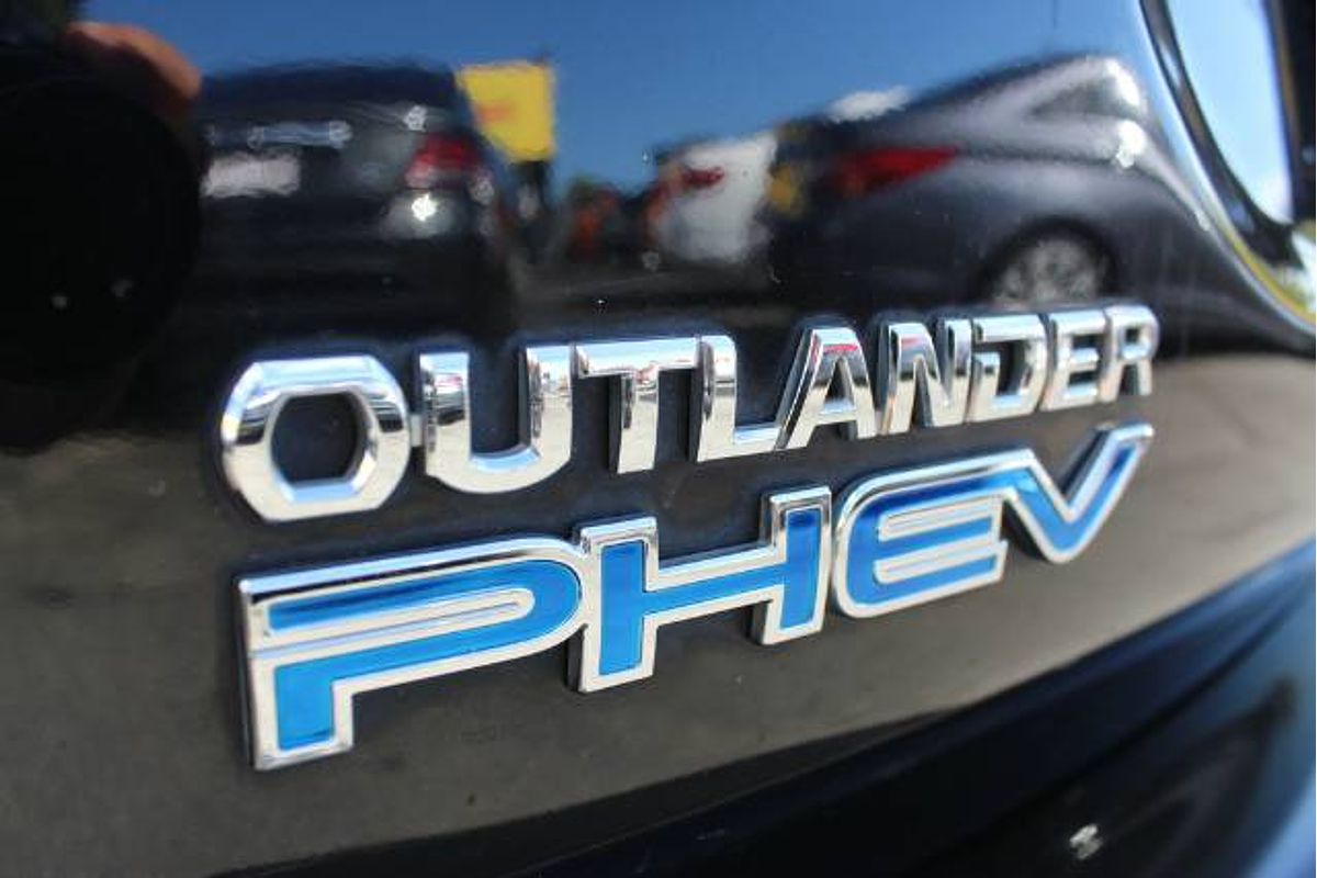 2014 Mitsubishi Outlander PHEV Aspire ZJ