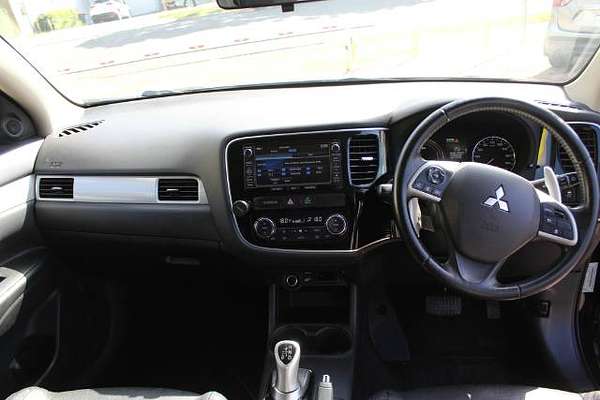 2014 Mitsubishi Outlander PHEV Aspire ZJ