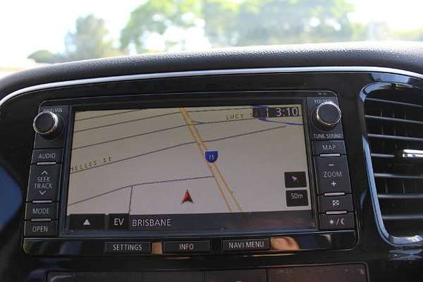 2014 Mitsubishi Outlander PHEV Aspire ZJ