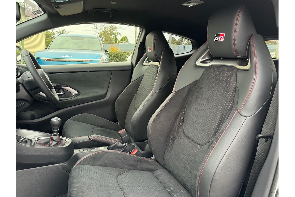 2023 Toyota Yaris GR Rallye GXPA16R
