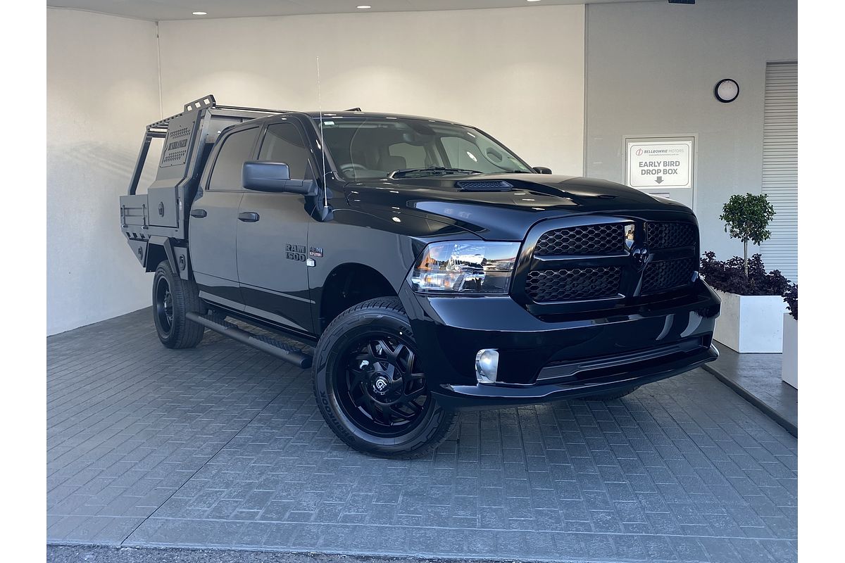 2023 RAM 1500 Express DS 4X4