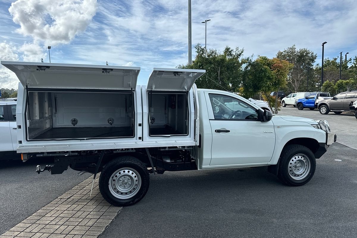 2021 Mitsubishi Triton GLX MR MY21 4X4