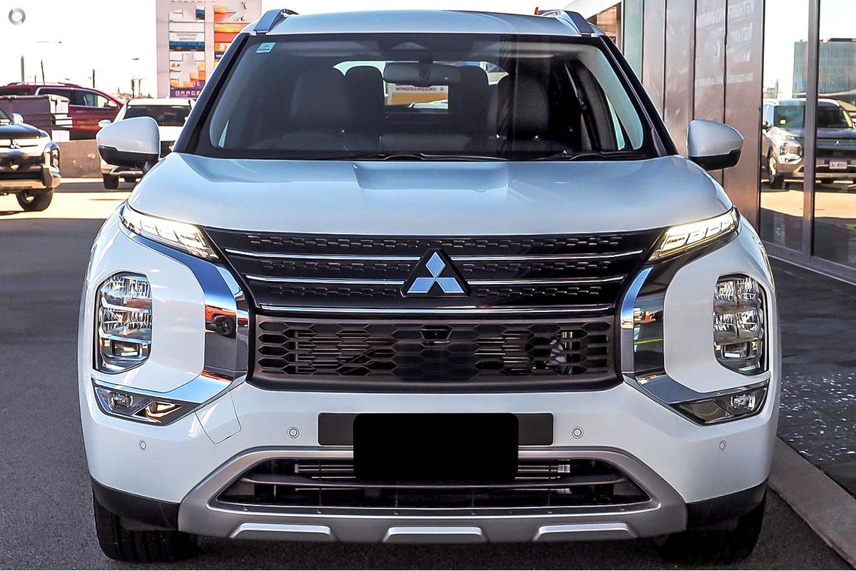 2023 Mitsubishi Outlander Aspire ZM