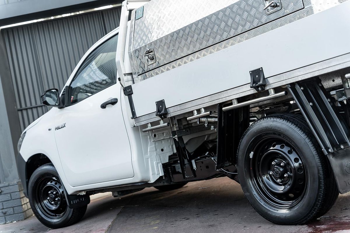 2017 Toyota Hilux Workmate TGN121R Rear Wheel Drive