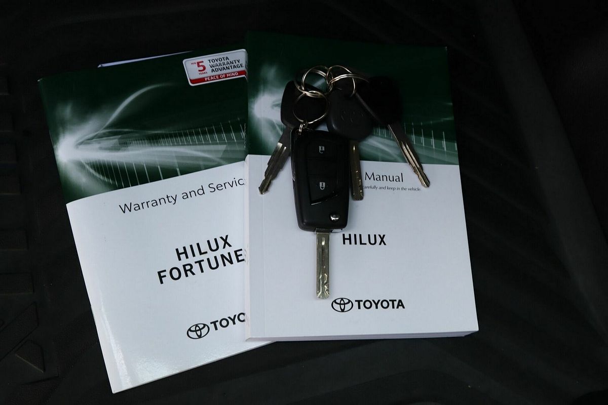 2021 Toyota Hilux SR GUN126R 4X4