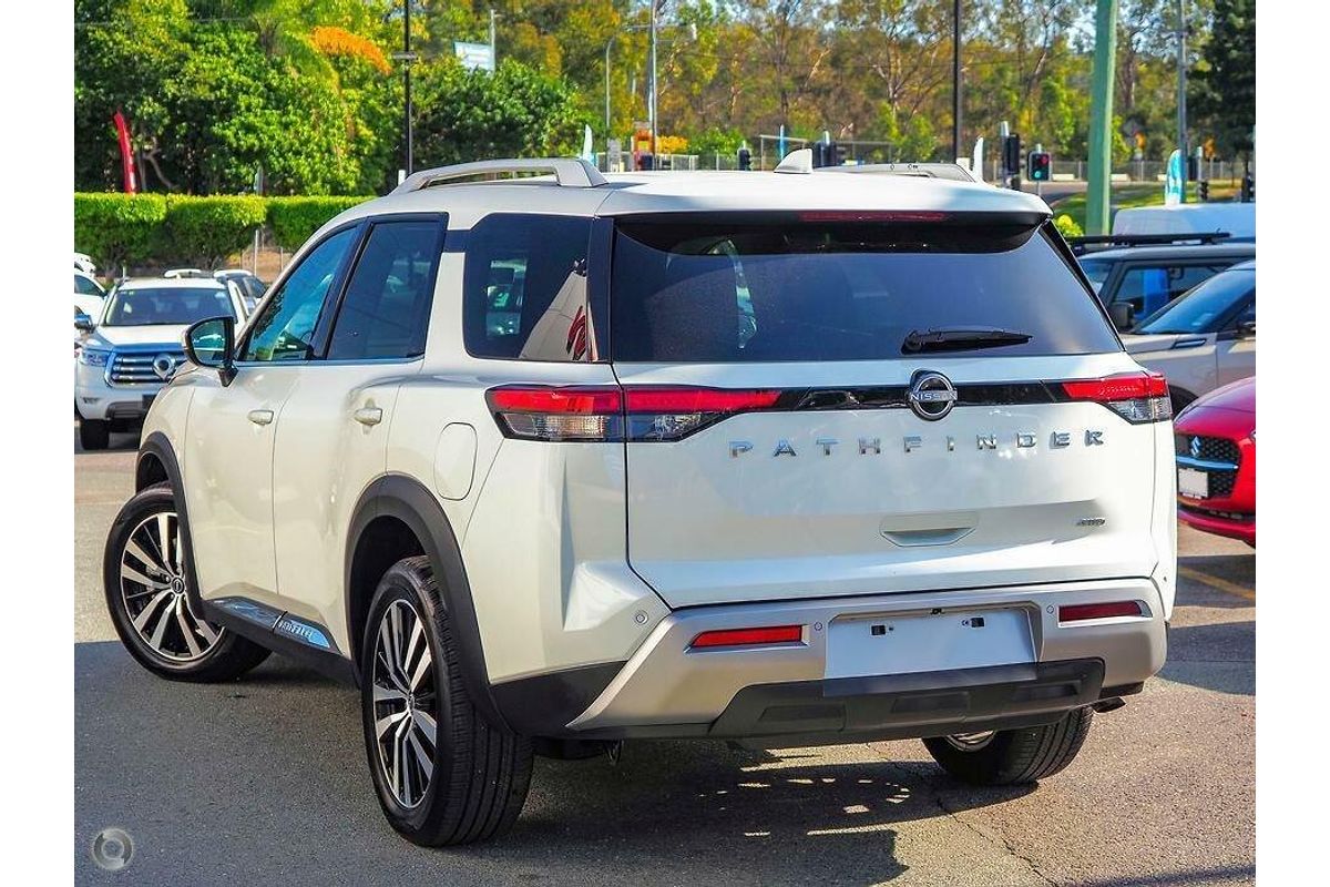 2022 Nissan Pathfinder Ti-L R53