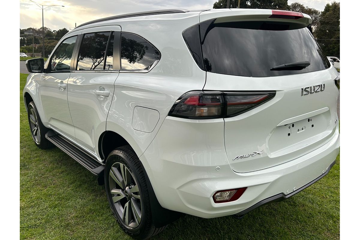 2024 Isuzu MU-X LS-T