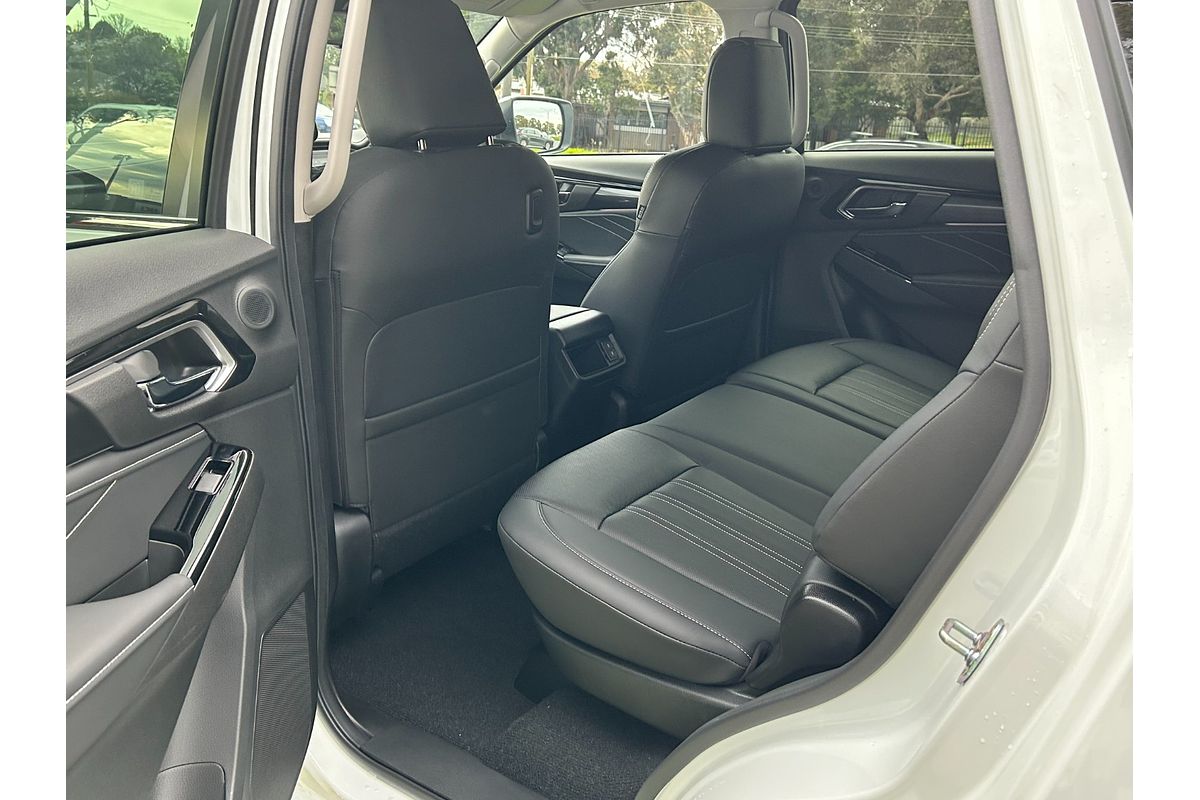2024 Isuzu MU-X LS-T
