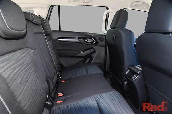 2023 Isuzu MU-X LS-U
