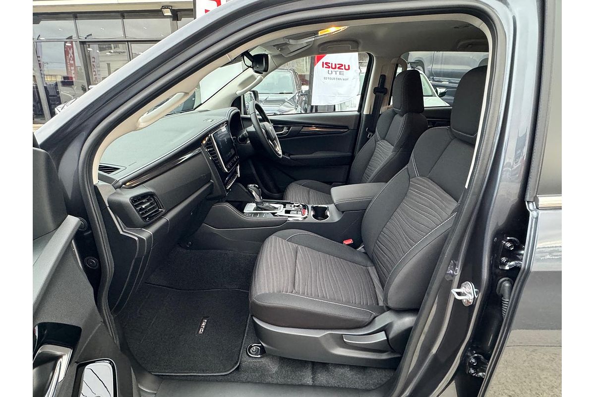 2024 Isuzu MU-X LS-U