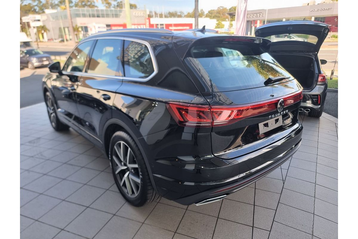 2024 Volkswagen Touareg 210TDI Elegance RC
