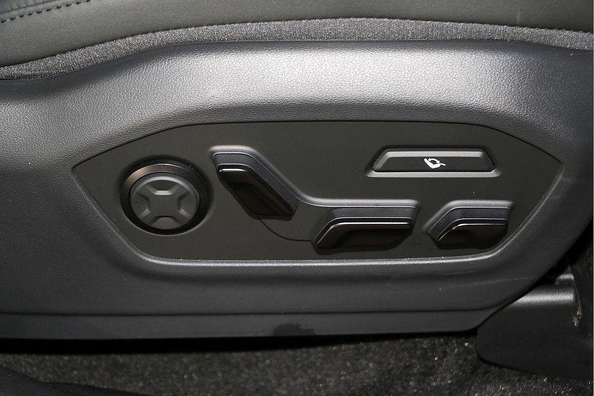 2024 Hyundai Santa Fe Hybrid Calligraphy MX5.V1