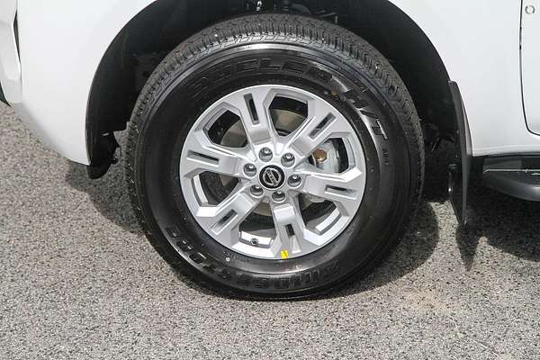 2024 Nissan Navara ST D23 4X4