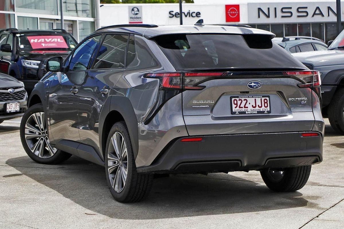2024 Subaru Solterra AWD Touring E1-1