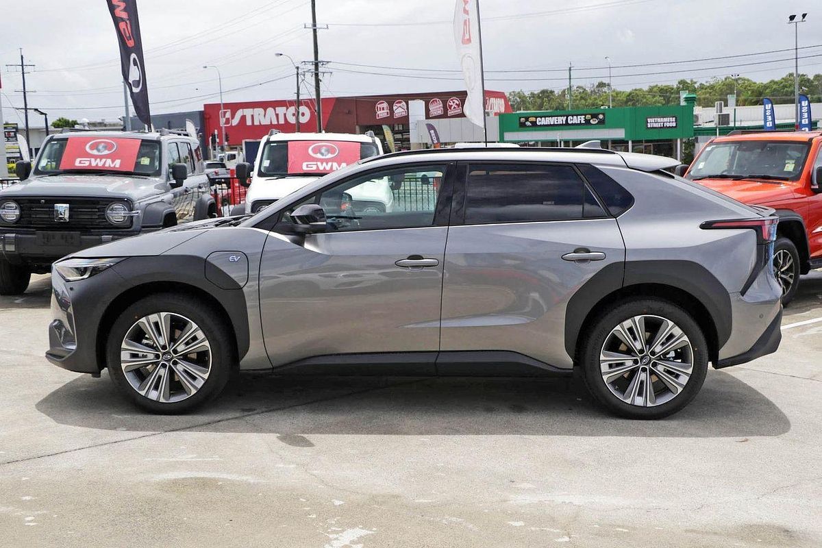 2024 Subaru Solterra AWD Touring E1-1