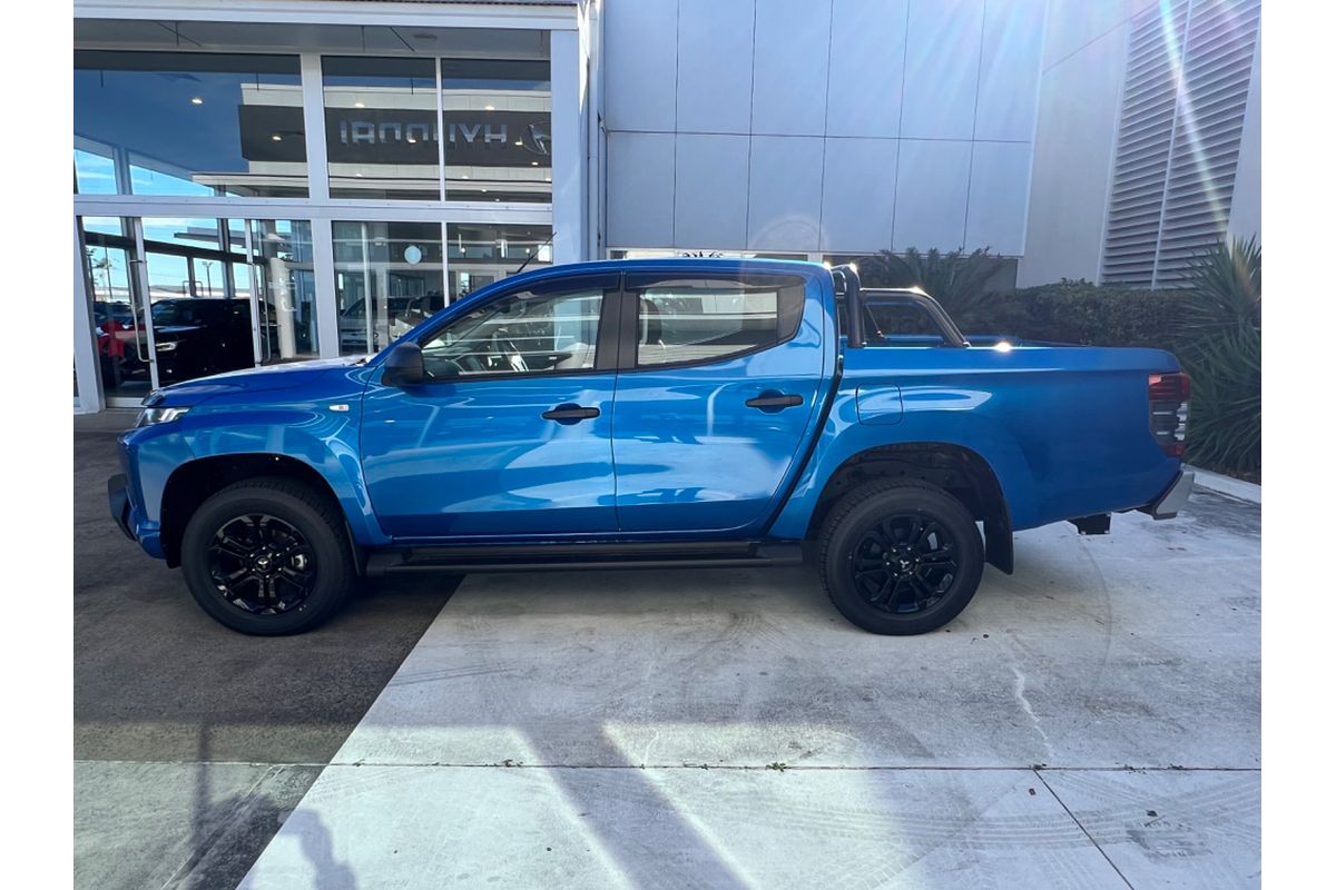 2023 Mitsubishi Triton GLX+ MR 4X4