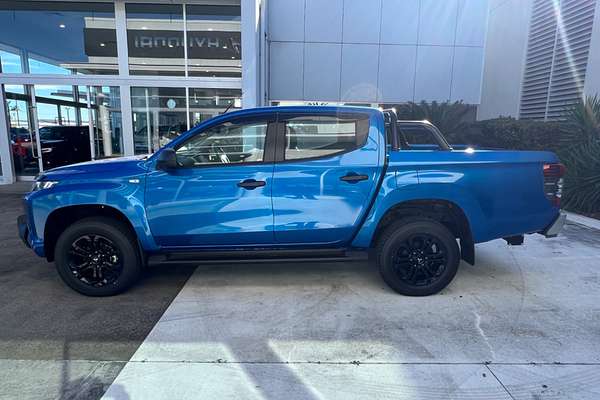 2023 Mitsubishi Triton GLX+ MR 4X4