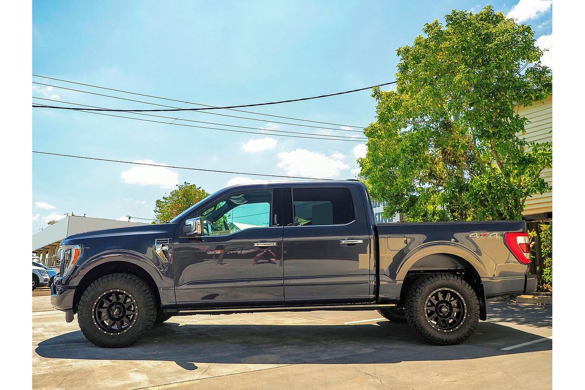 2022 Ford F-150 Platinum 4X4