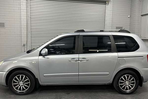 2009 Kia Carnival EXE VQ