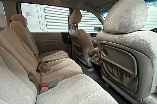 2009 Kia Carnival EXE VQ