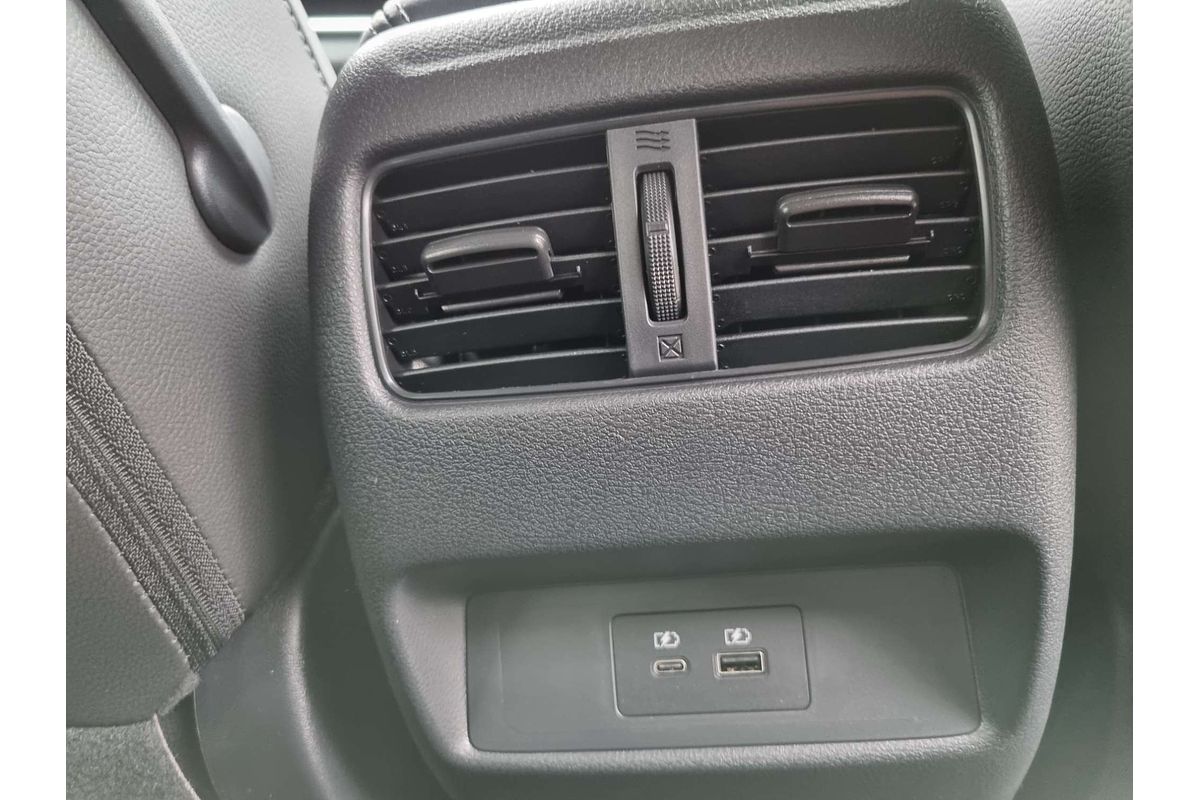 2024 Nissan QASHQAI ST-L J12
