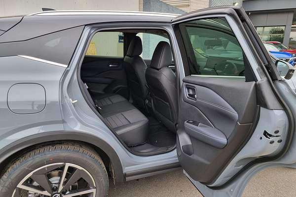 2024 Nissan QASHQAI ST-L J12