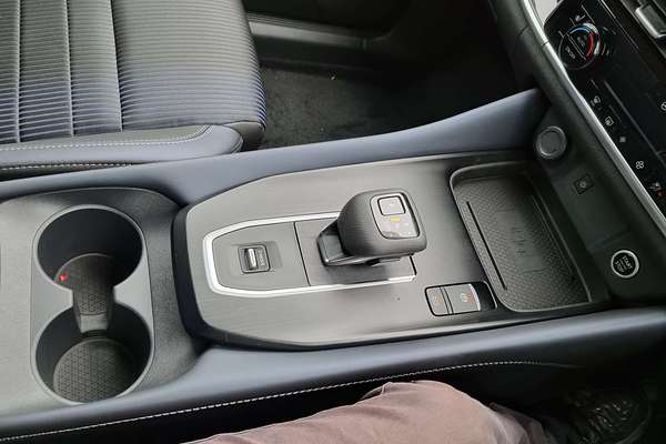 2024 Nissan QASHQAI ST-L J12