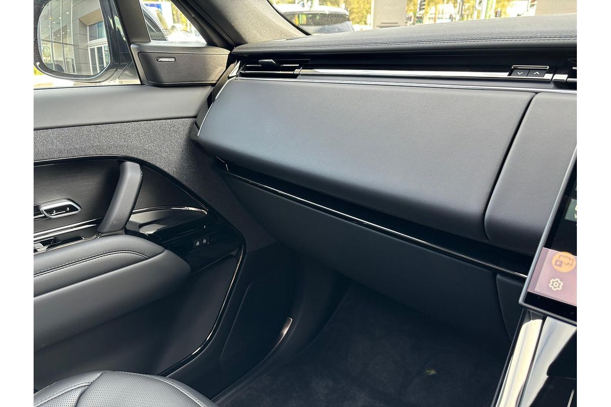2024 Land Rover Range Rover Sport P400 Dynamic SE L461