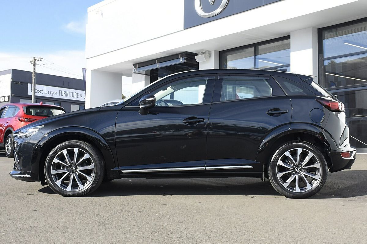 2023 Mazda CX-3 Akari SKYACTIV-Drive FWD DK2W7A