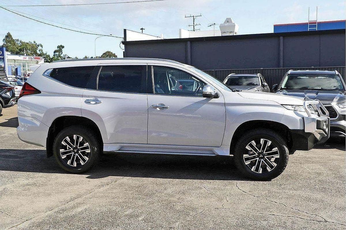 2022 Mitsubishi Pajero Sport GLS QF