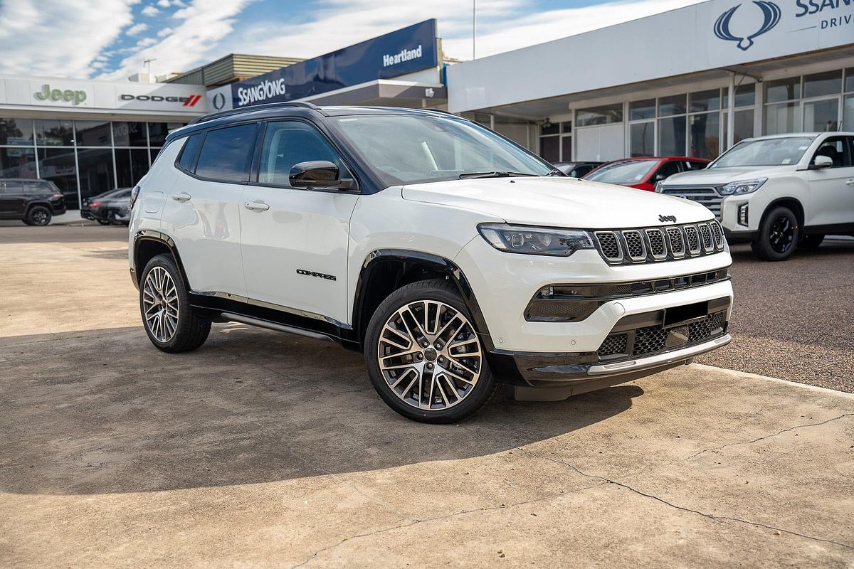 2024 Jeep Compass Summit e-Hybrid MV