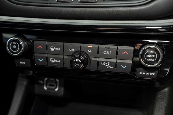 2024 Jeep Compass Summit e-Hybrid MV