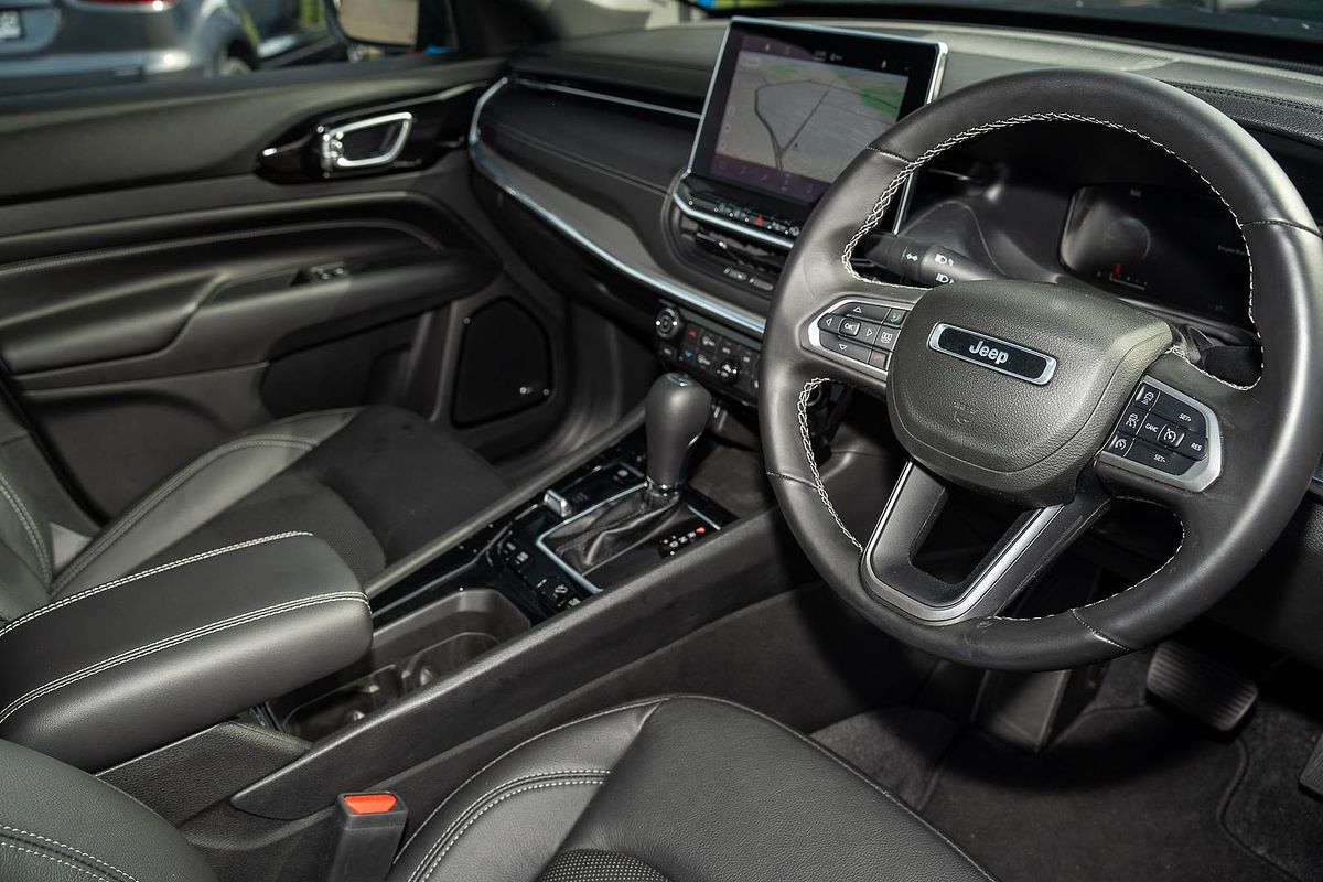 2022 Jeep Compass S-Limited M6