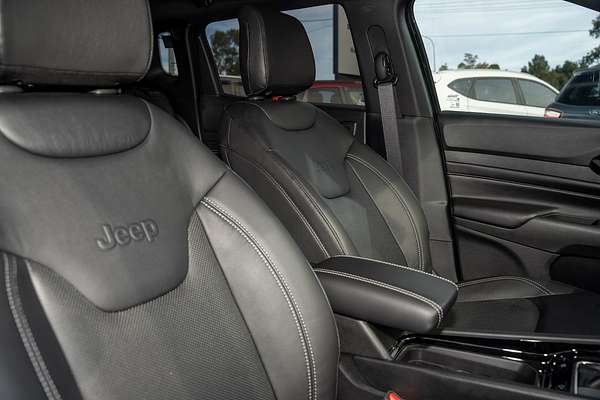 2022 Jeep Compass S-Limited M6