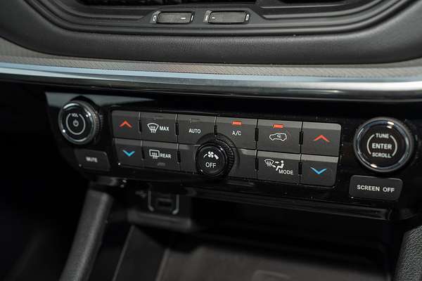 2022 Jeep Compass S-Limited M6